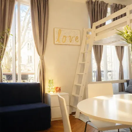 Bright Guest By Place De La Bastille Marais Affittacamere